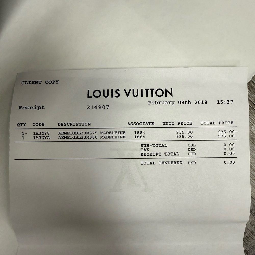 Louis Vuitton Monogram Canvas Madeleine Pumps Size 38 - Picture 4 of 10